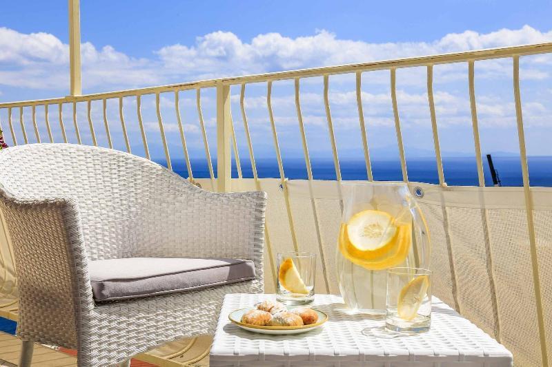 Residenza Al Pesce D'Oro Bed & Breakfast Amalfi Dış mekan fotoğraf